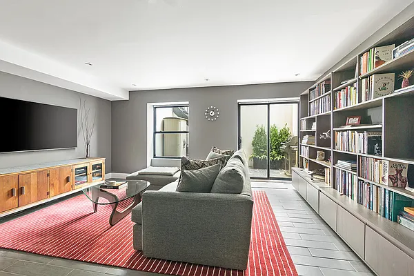 Sold by Compass | media 27