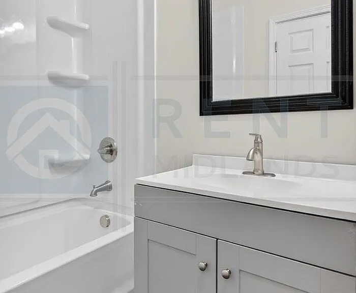 2901 Park St — Photo 14