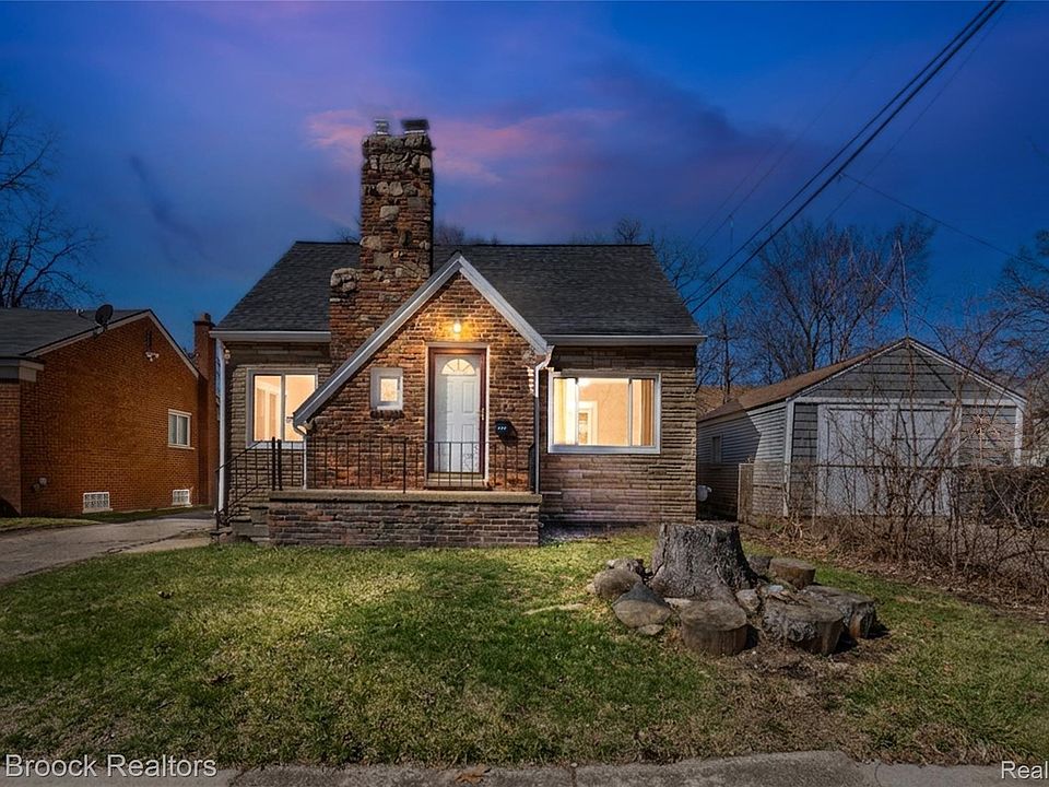 1st image of 169 Dwight Ave