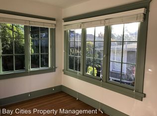 2428 Russell St, Berkeley, CA 94705