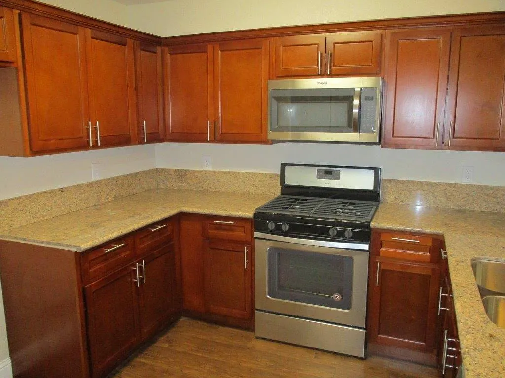 7629 Roberta Ln photo 1