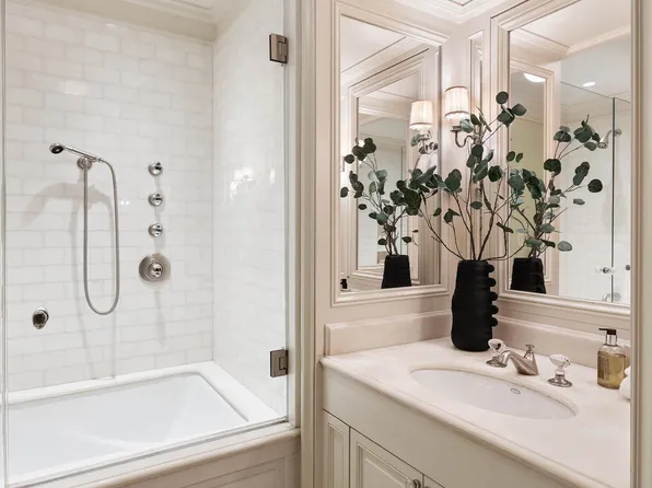 15 West 81st Street image 24 of 33