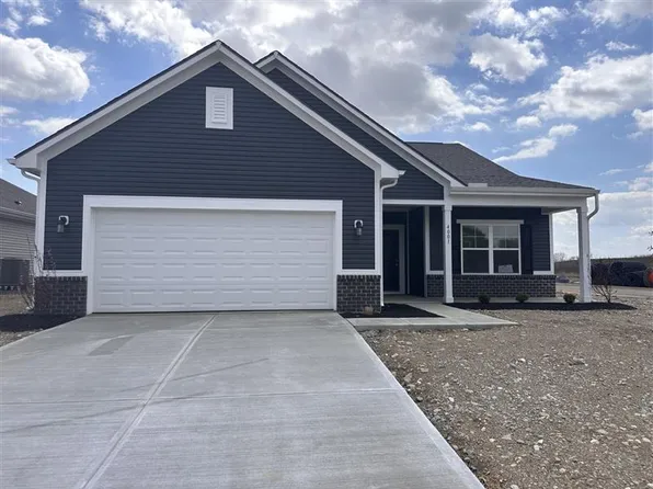 4001 Chakeres St, Springfield, OH 45505