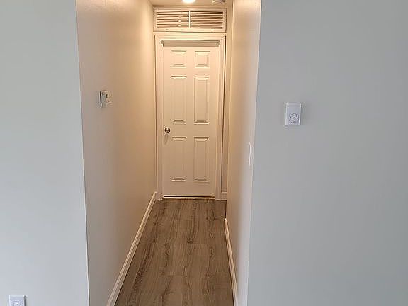 4th image of 152 Candlewood Dr