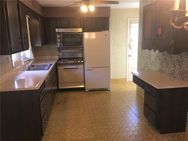 1646 Rostraver Rd, Rostraver Township, PA 15012 Zillow