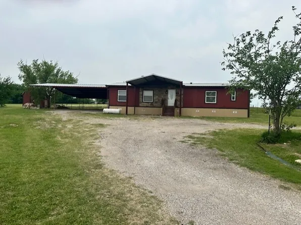 9201 1st St, Joshua, TX 76058