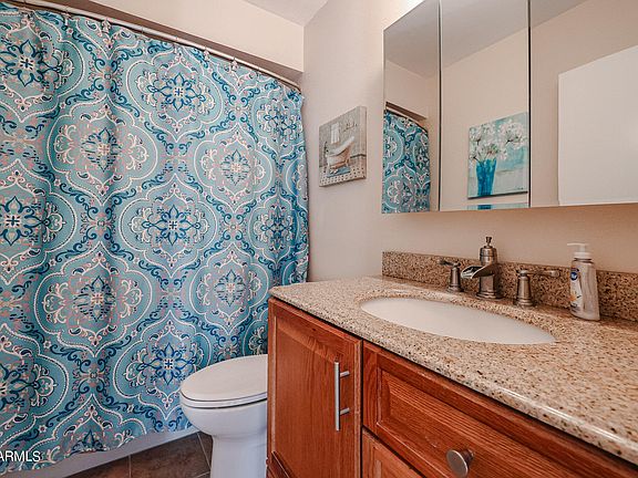 4th image of 1154 E BERYL Avenue