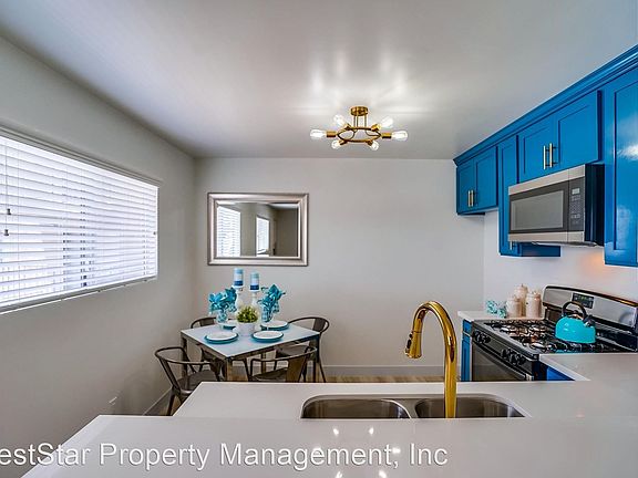 4th image of 921 Alamitos Ave APT 18