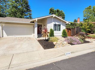 2114 Londonderry Ct, Walnut Creek, CA 94596