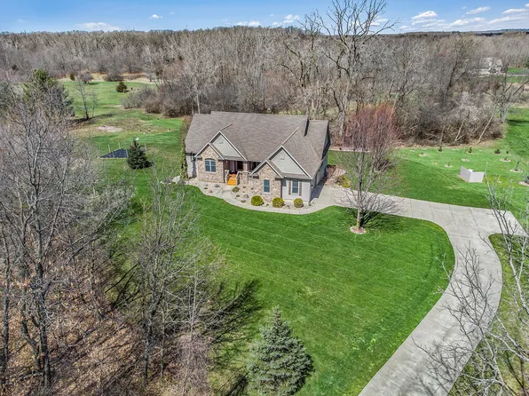 3146 Sears Rd, Jackson, MI 49246