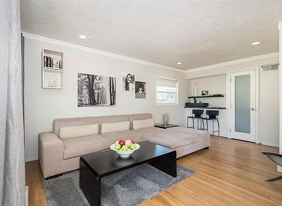 5th image of 4131 Sweet Gum Dr