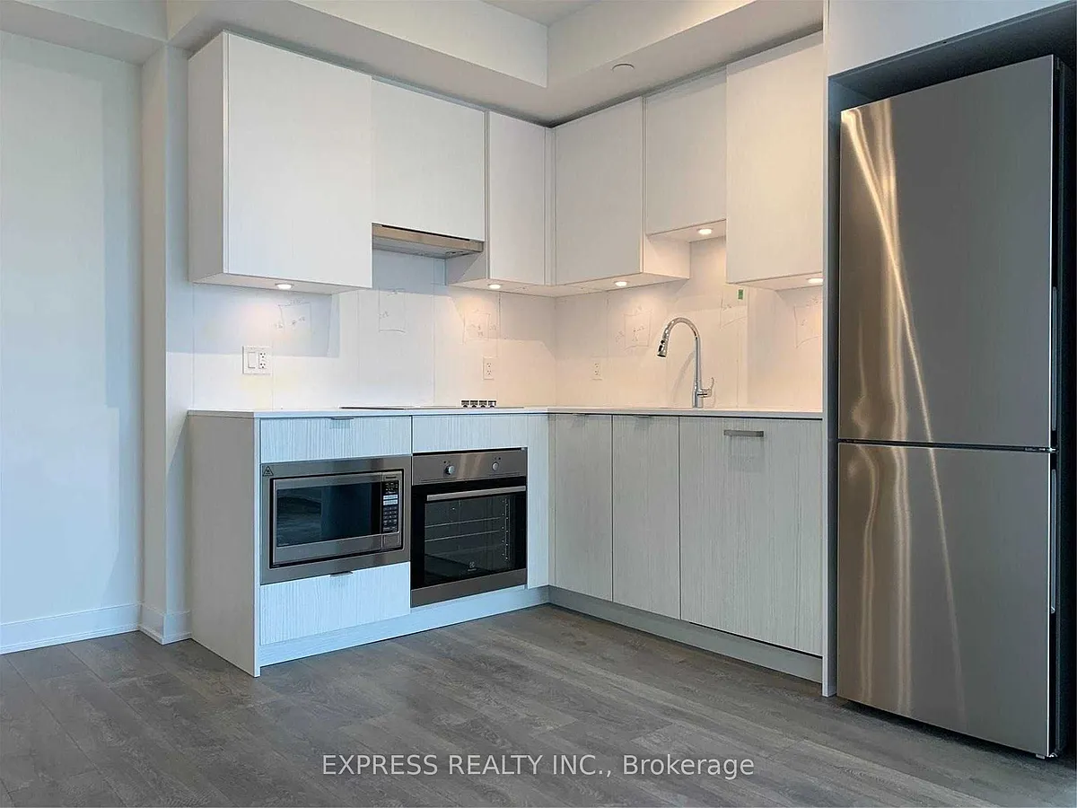 Building Photo - 195 Redpath Ave #2212