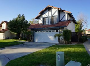 1274 W Van Koevering St, Rialto, CA 92376