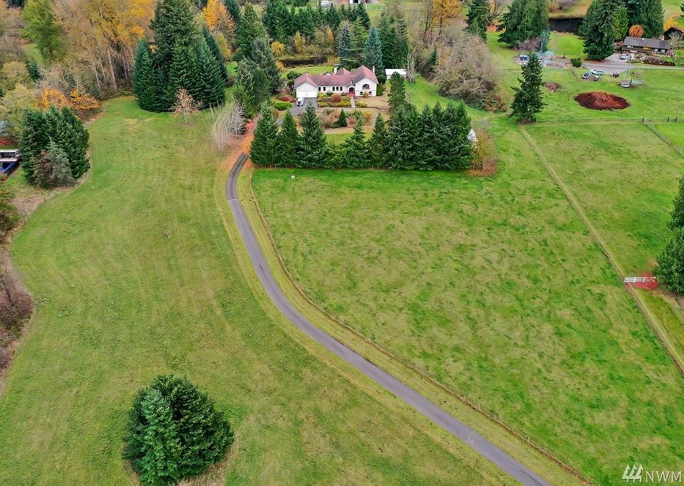 1st image of 41232 196th Ave SE