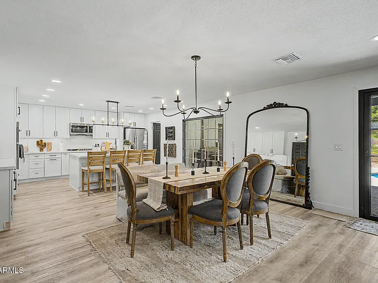 5140 E Poinsettia Dr — Photo 7