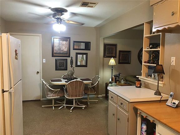 4th image of 4828 Trina Dr