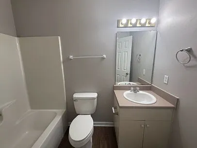 132 Dixie Dr — Photo 6