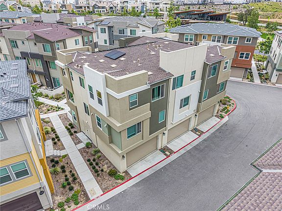 4th image of 27154 Valley Oak Pl