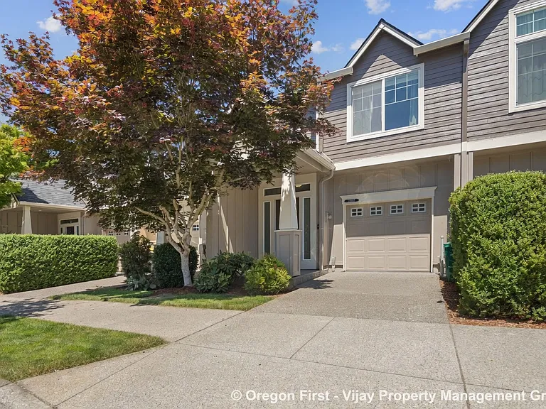 17147 SW Berkeley Ln — Photo 3