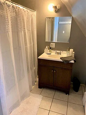 Rented by Corcoran | media 8