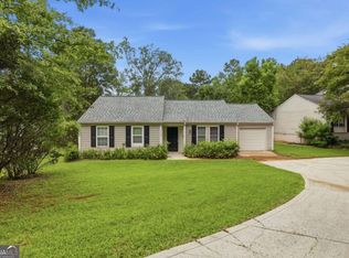 1193 Harvest Dale Ct, Stone Mountain, GA 30088