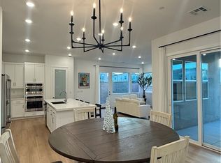 422 Clipper, Irvine, CA 92618