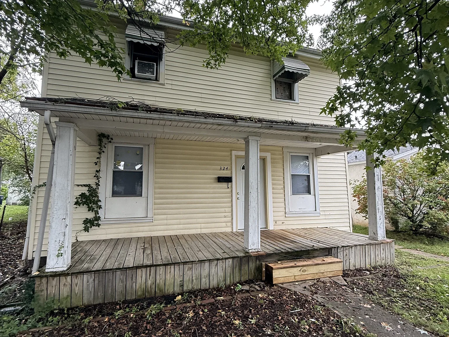 2 bed, $975 — Photo 1