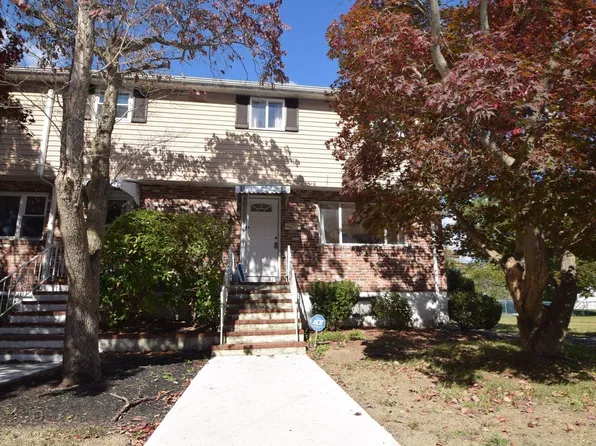 38 Raechel Rd Unit 38, Randolph, MA 02368