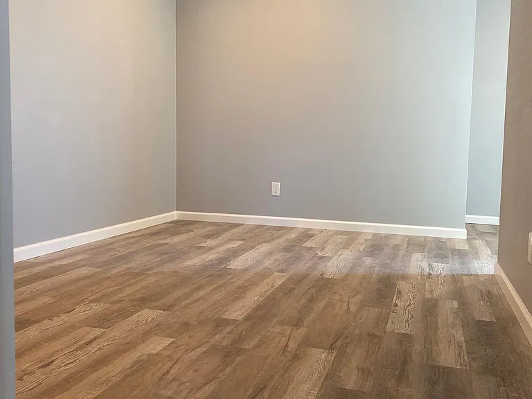 4340 Marlborough Ave — Photo 9