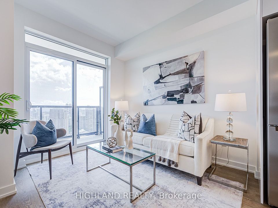 1st image of 5081 Hurontario St #3103