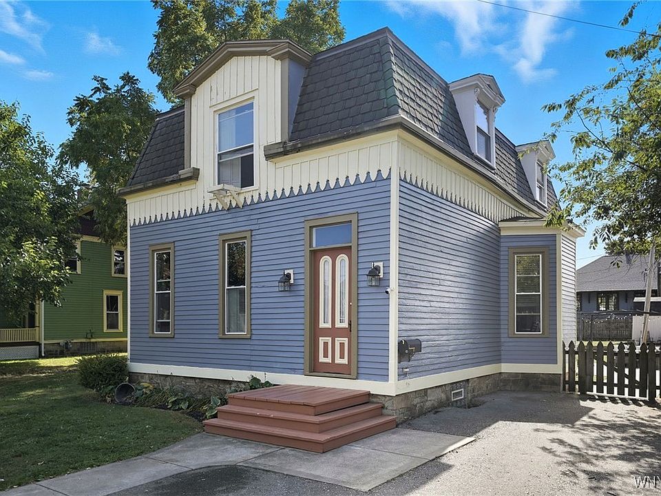 1st image of 213 Park Ave