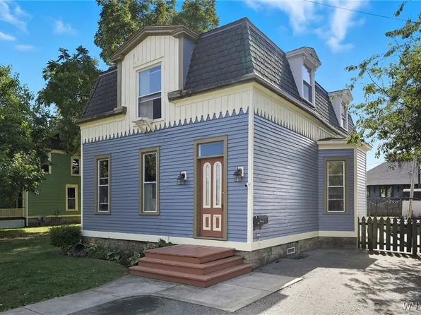 213 Park Ave, Medina, NY 14103