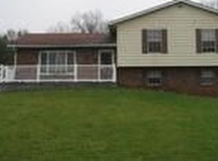 4905 Grave Run Rd, Manchester, MD 21102