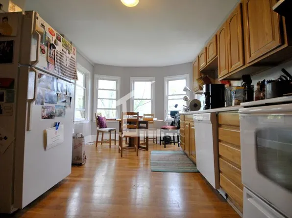 45 Addington Rd #3E, Brookline, MA 02445