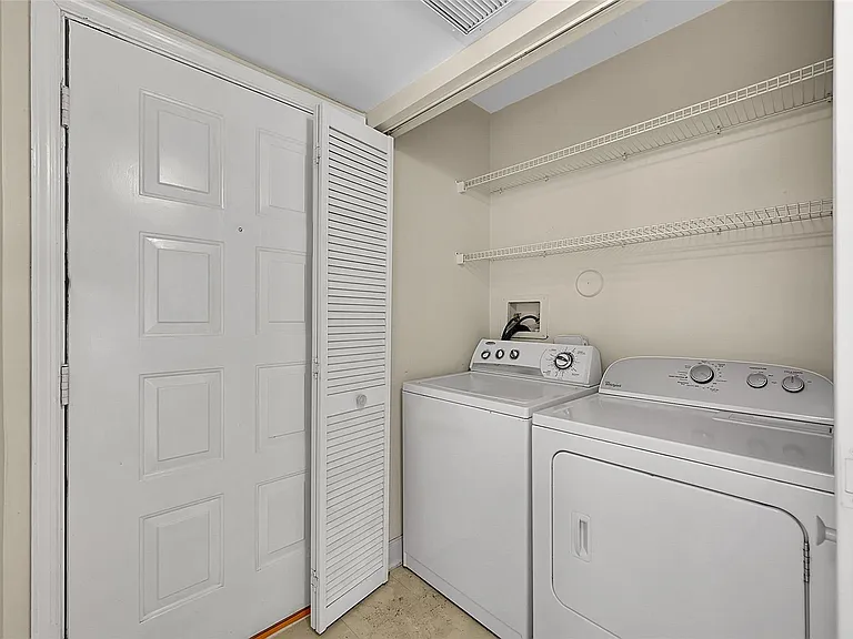 2518 NW 89th Dr #2518 — Photo 5