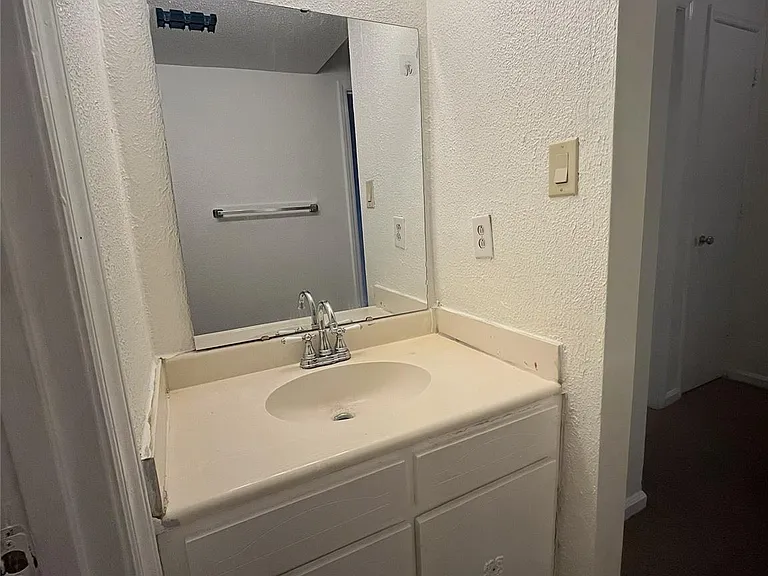 1911 Smoke Ridge Ct #5 — Photo 14