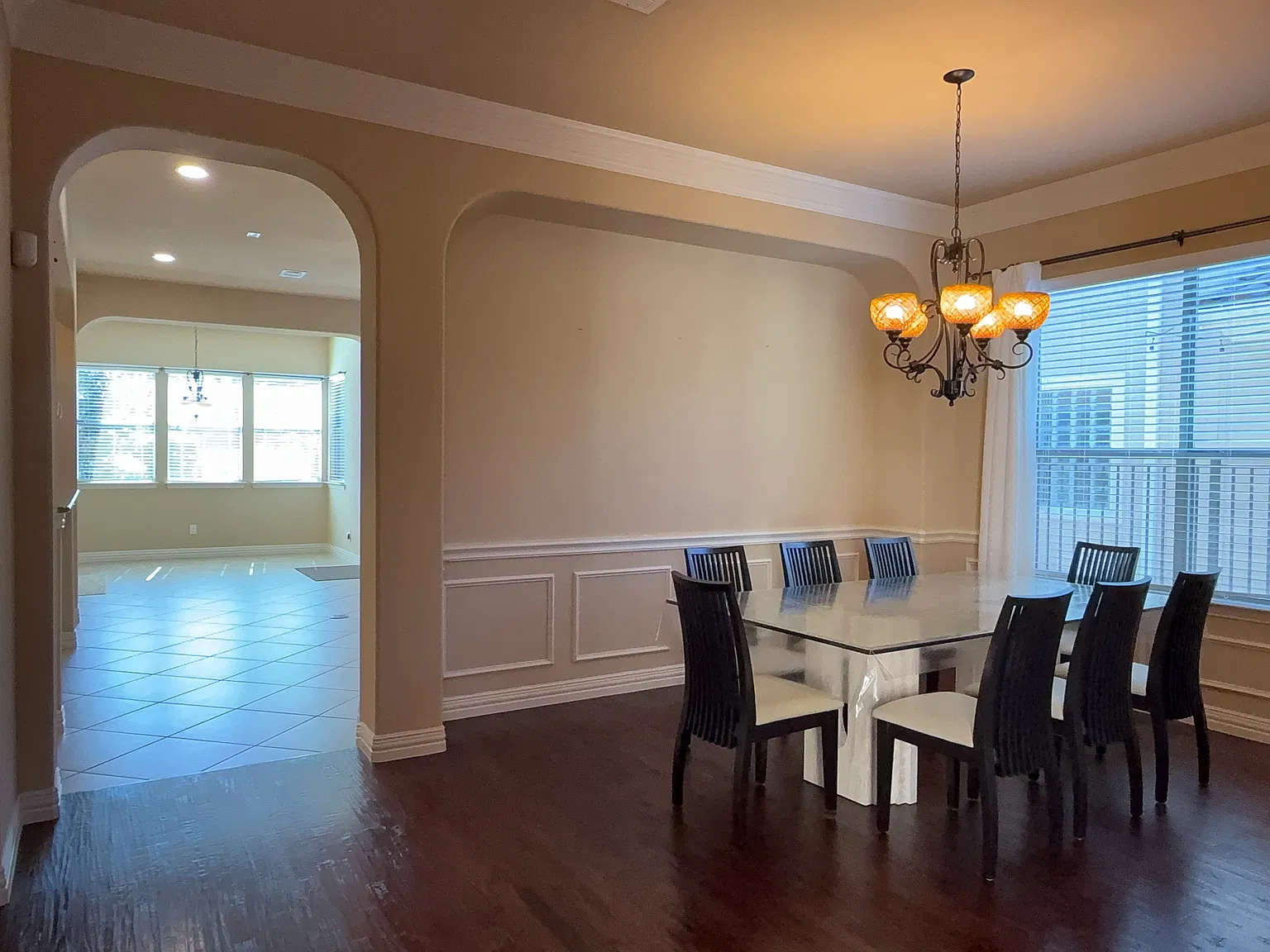 3 bed, 2257 sqft, $2,700 — Photo 3
