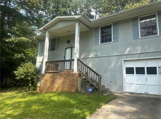 60 Victoria Dr, Ellenwood, GA 30294