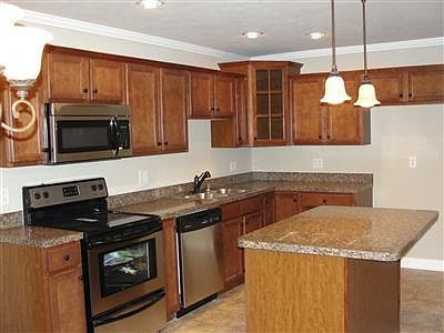 2nd image of 2046 Gainesville Ct