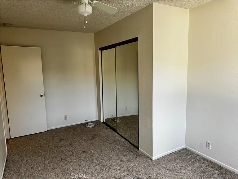 920 N Alameda Ave — Photo 9