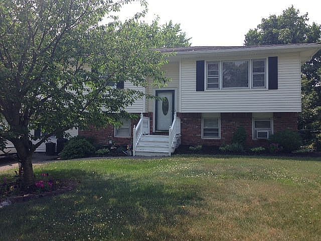 1st image of 144 Barrett Ave