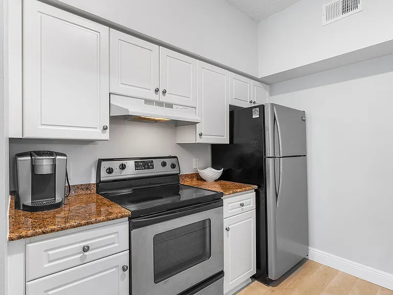 2408 Tuscany Way #2408 — Photo 12