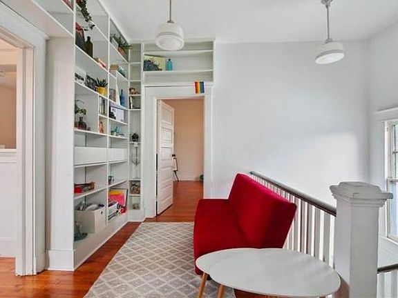 3rd image of 2237 Ursulines Ave