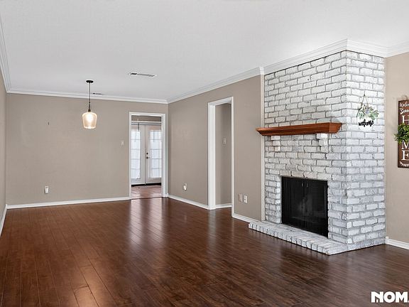 5th image of 8960 Manion Dr