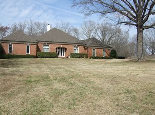 455 Hickory Woods Ln, Eads, TN 38028