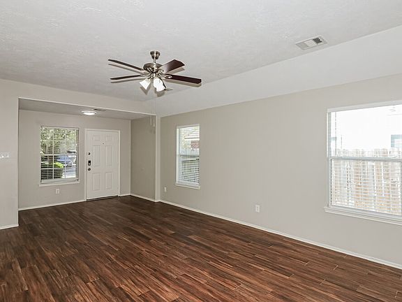4th image of 4435 Plumeria Ave