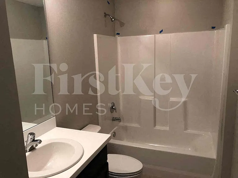 1773 SW Cannon Ave — Photo 20