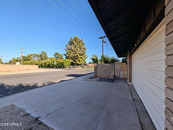 3rd image of 3101 W BELMONT Avenue