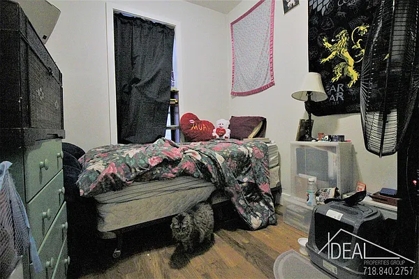 Rented by Ideal Properties Group | media 10