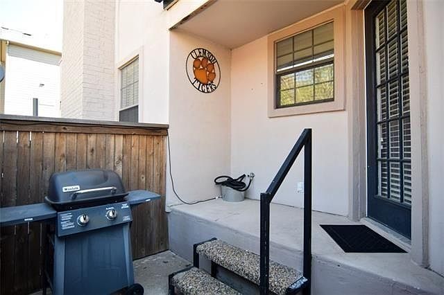 Patio / BBQ area